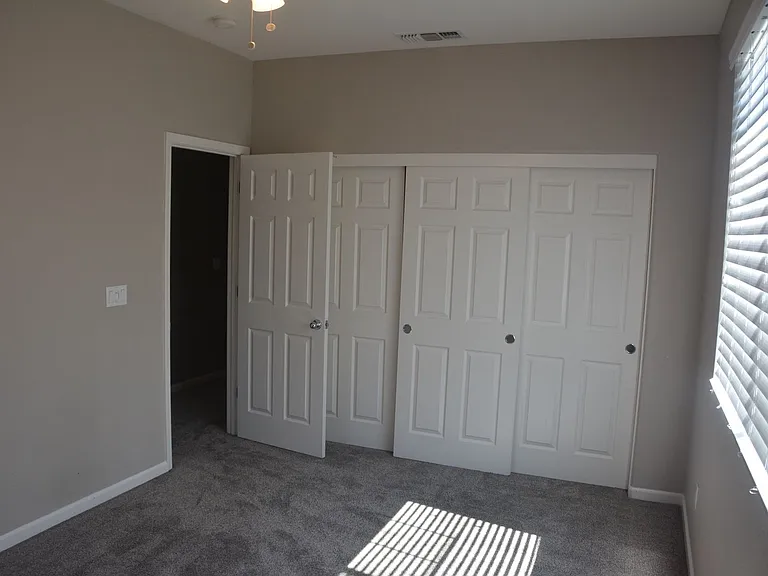 321 Macarthur Way — Photo 26