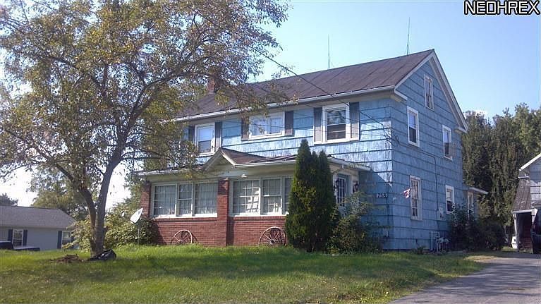 1st image of 758 W Main St