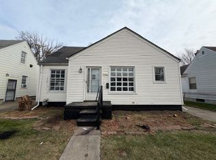 9056 Fielding St, Detroit, MI 48228
