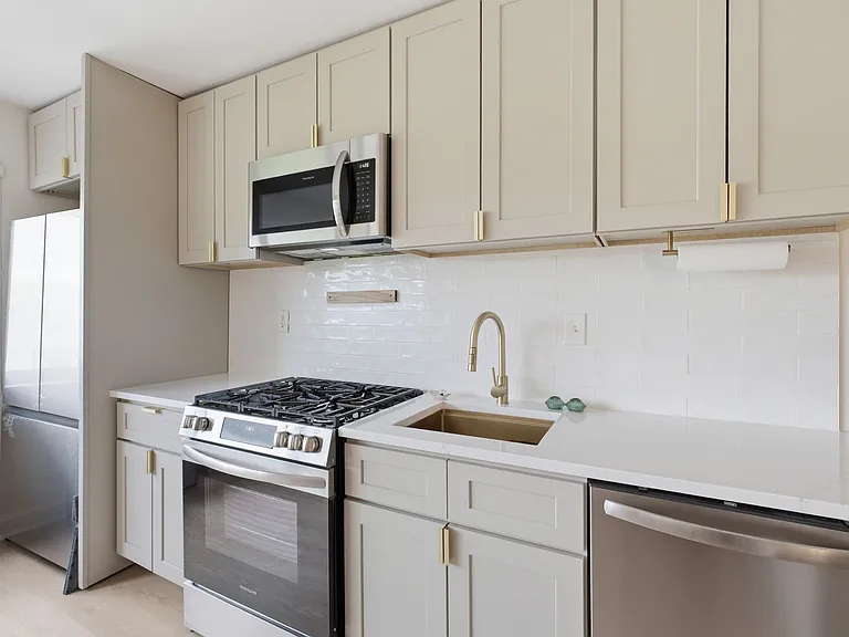 3701 Connecticut Ave NW #921 — Photo 6