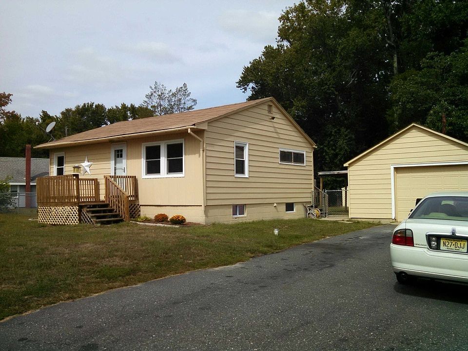 1st image of 611 Old Beaver Dam Rd