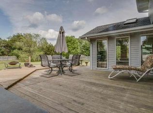 2204 1st Cir, Kenosha, WI 53140