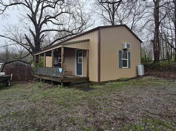 49 S Route 34, Rosiclare, IL 62982