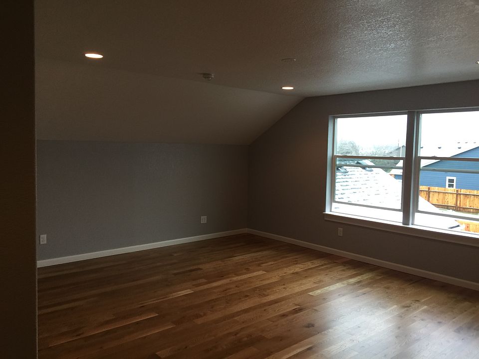 2nd image of 1133 S 9th St