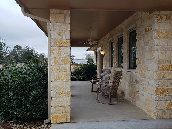2nd image of 1265 County Road 2270