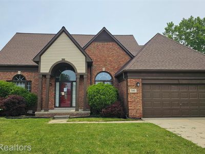 540 Clairpointe Woods Dr, Detroit, MI, 48215