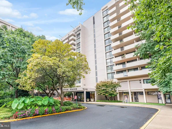 4141 N Henderson Rd APT 805, Arlington, VA 22203
