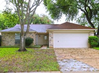 3931 Frontier Dr, Sugar Land, TX 77479