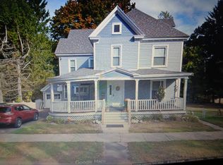103 W 2nd Ave, Johnstown, NY 12095