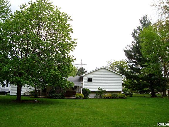 4th image of 1072 Joni Dr