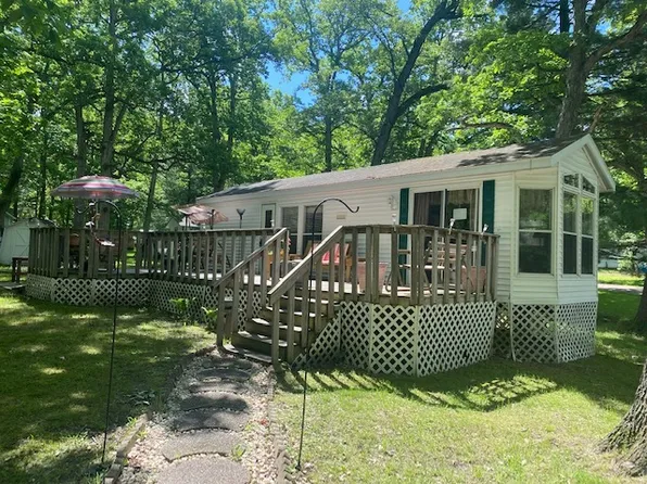 1/139 Woodhaven Dr E, Sublette, IL 61367
