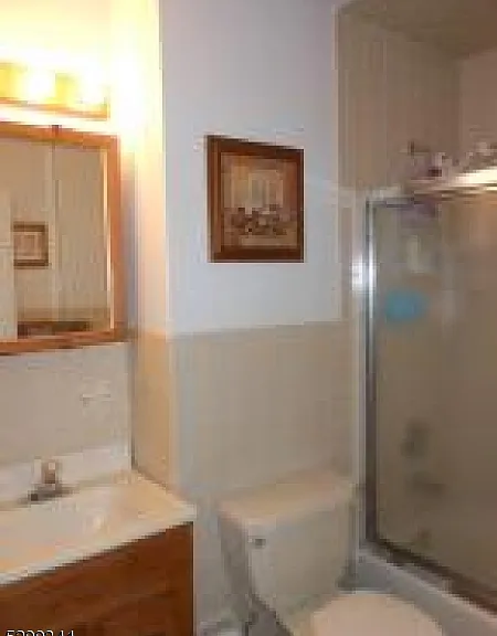206 Ryerson Rd — Photo 13