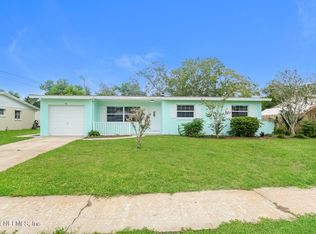915 Glenda Dr, Titusville, FL 32780