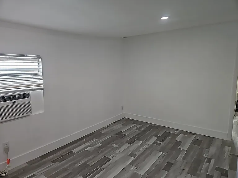 12401 W Okeechobee Rd #1 — Photo 10
