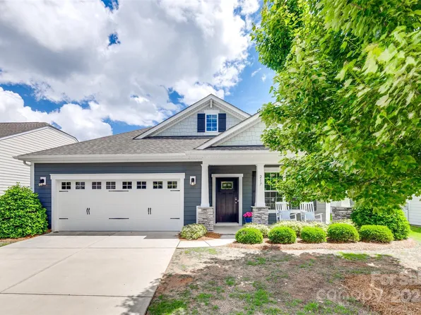 217 Barberry Dr, Belmont, NC 28012