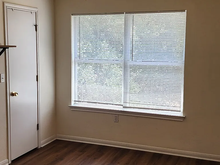 Upper bedroom