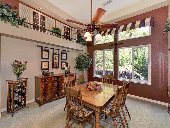 4th image of 147 Stonington Way
