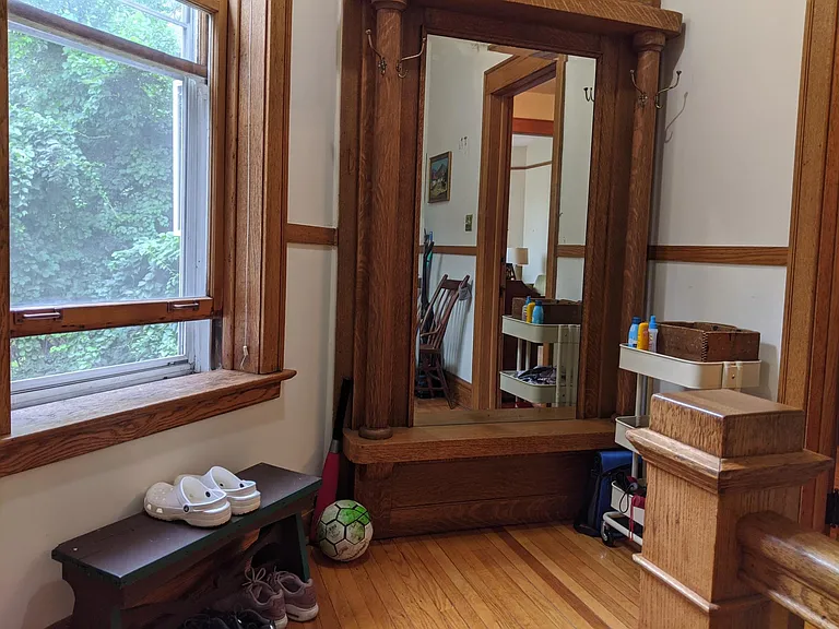 1022 Greenleaf St #2 — Photo 7