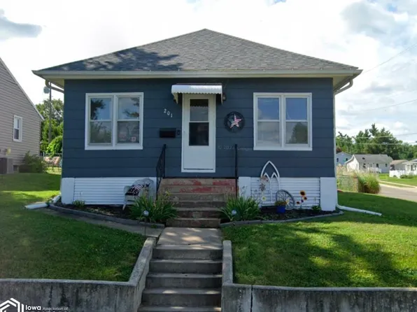 201 Pine St, Marshalltown, IA 50158
