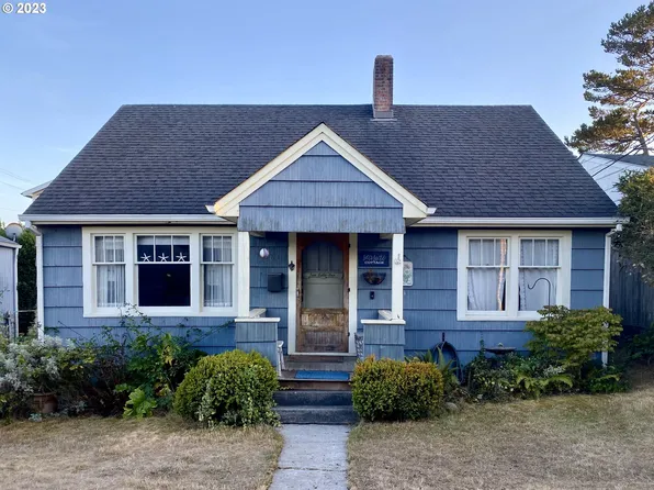261 8th Ave, Seaside, OR 97138