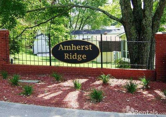 3rd image of 2702 Sue Ellen Dr