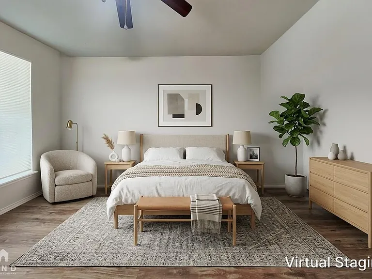 703 Marlow Pl — Photo 3