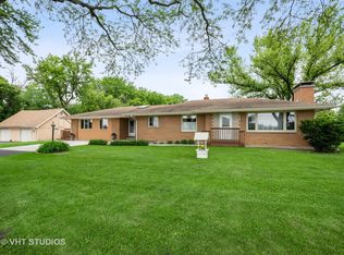 36W930 Bowes Rd, Elgin, IL 60124