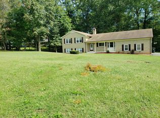 11645 Leehigh Dr, Fairfax, VA 22030