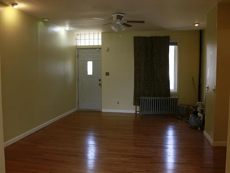 2454 S Millick St — Photo 1