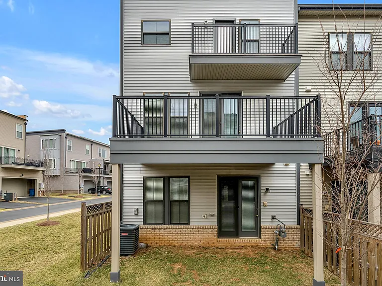 42281 Belgrave Gardens Ter — Photo 58