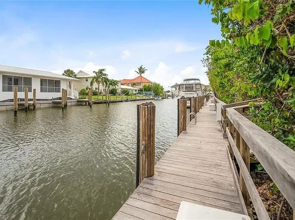 1550 5th AVE S, NAPLES, FL 34102
