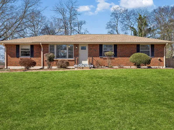 118 Newport Dr, Old Hickory, TN 37138