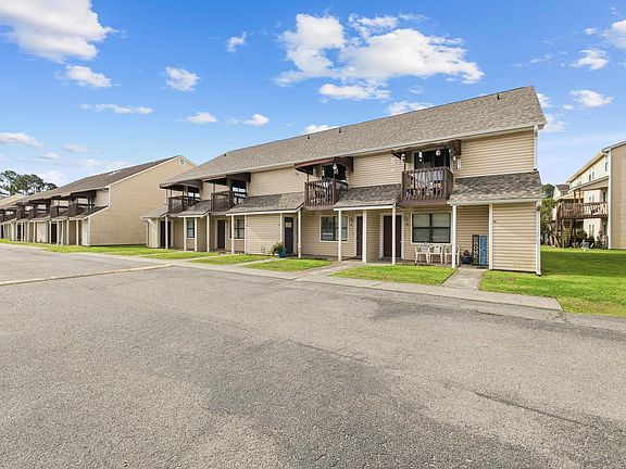 2nd image of 755 Burcale Rd. #B7