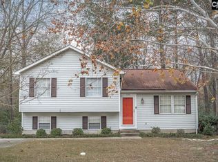 526 Pin Oak Dr, Lexington, SC 29073