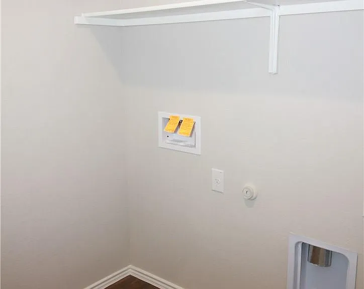 13004 Brahmin Dr — Photo 4