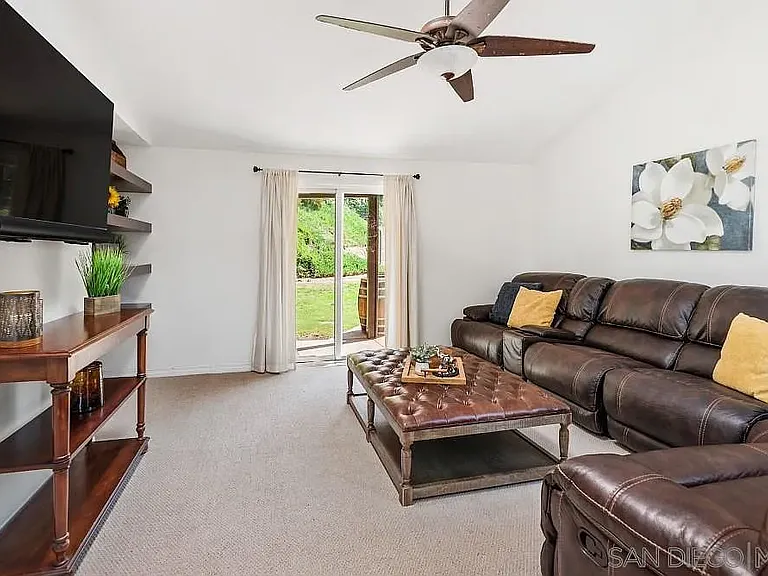 15404 Nawa Ct — Photo 36