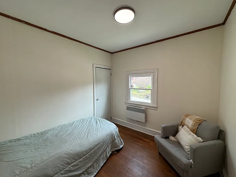 113 E Center St — Photo 6