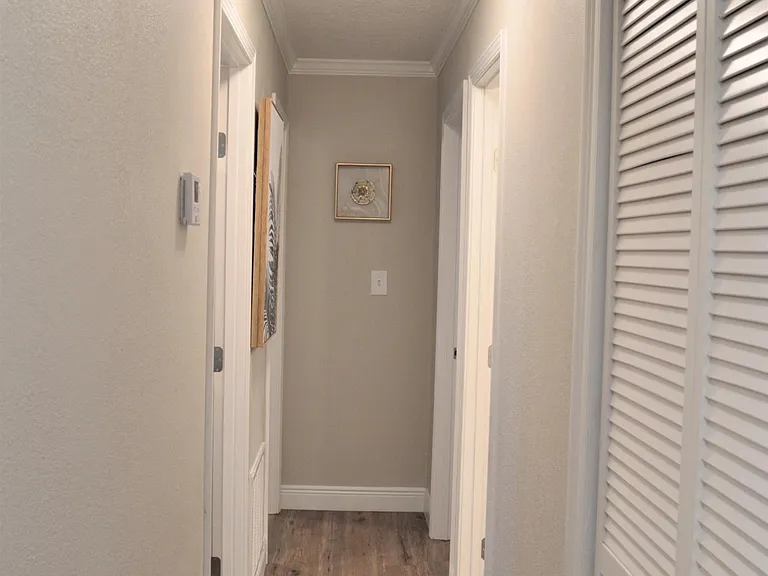 202 Oliver Ave — Photo 4