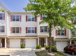 18 Millers Run, Delran, NJ 08075