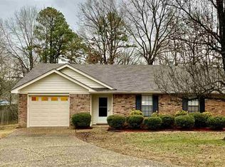 81 Oak Forest Loop, Maumelle, AR 72113