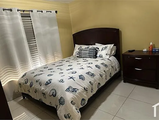 2 bed, 1000 sqft, $1,699 — Photo 4