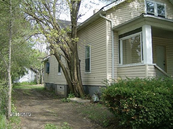 4th image of 112 S Hobbs Ave