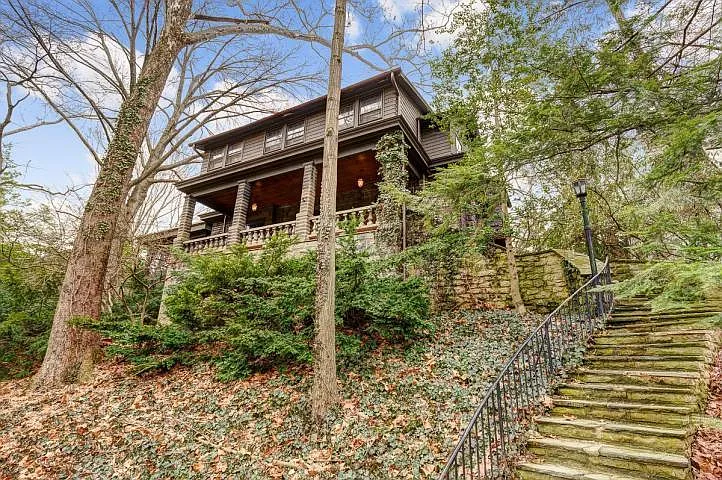 Iuka Ave 2112 CR — Photo 1