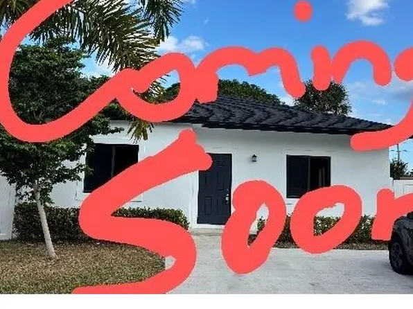417 N Deerfield Ave, Deerfield Beach, FL 33441