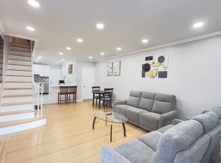 2545 S 9th St, Philadelphia, PA 19148
