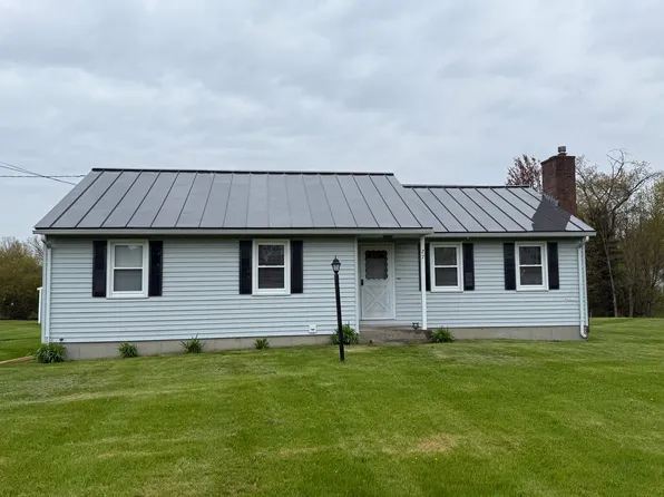 27 Fairfax St, Saint Albans, VT 05478