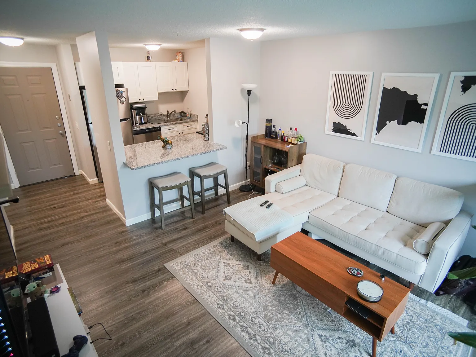 1 bed, 569 sqft, $1,750 — Photo 1