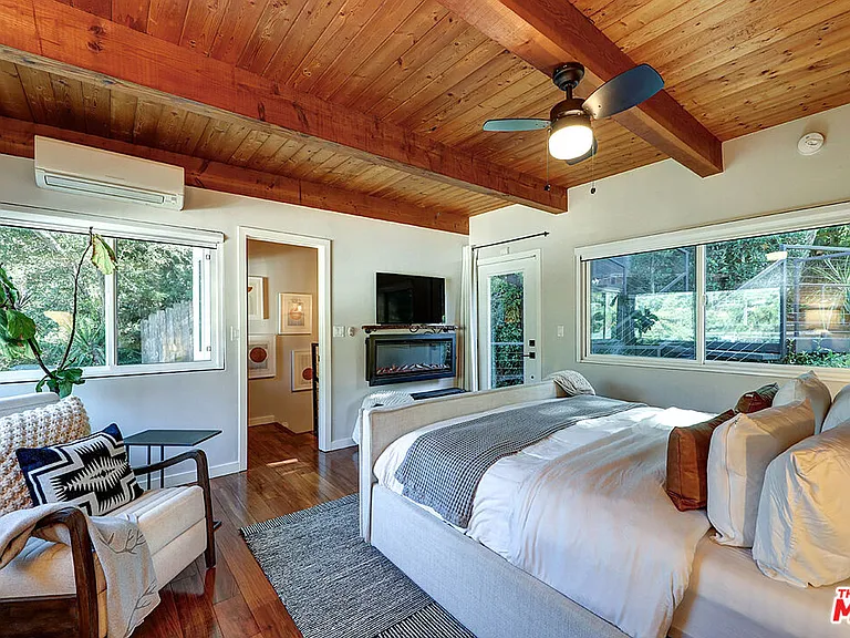 8326 Ridpath Dr — Photo 28
