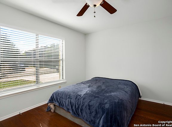 4th image of 10611 Cavelier Point
