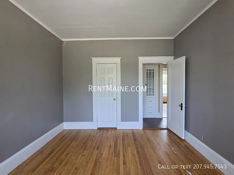 7 Central Ave — Photo 10